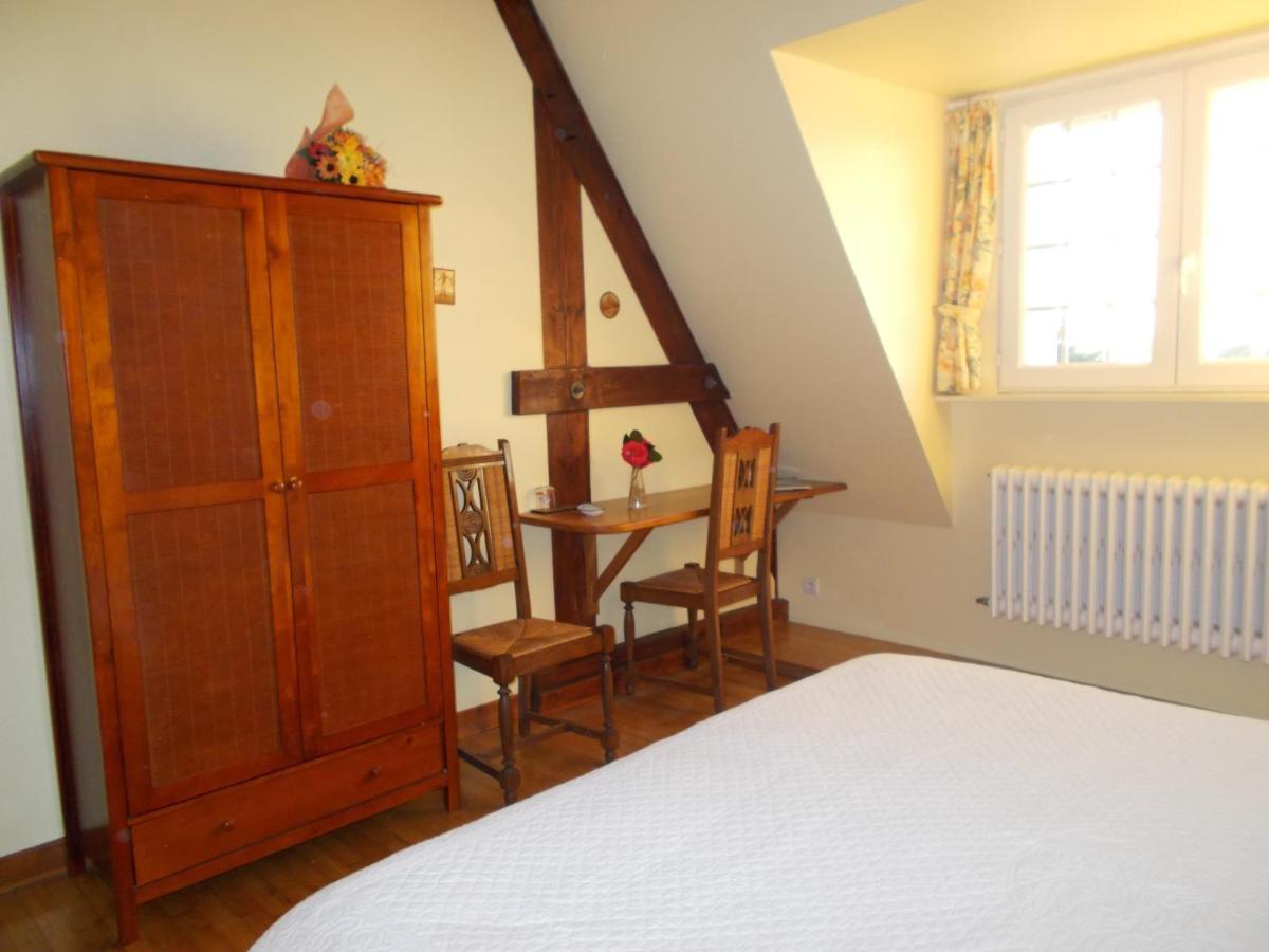 Les Ajoncs Bed and Breakfast Plougrescant Εξωτερικό φωτογραφία