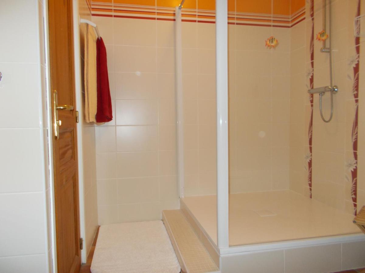 Les Ajoncs Bed and Breakfast Plougrescant Εξωτερικό φωτογραφία